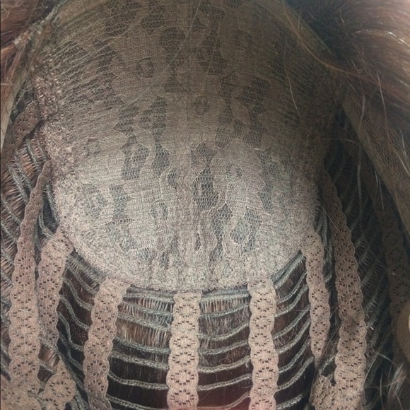 Adjustable Wig Moves Better Than Human Hair - Picture 7 of 7